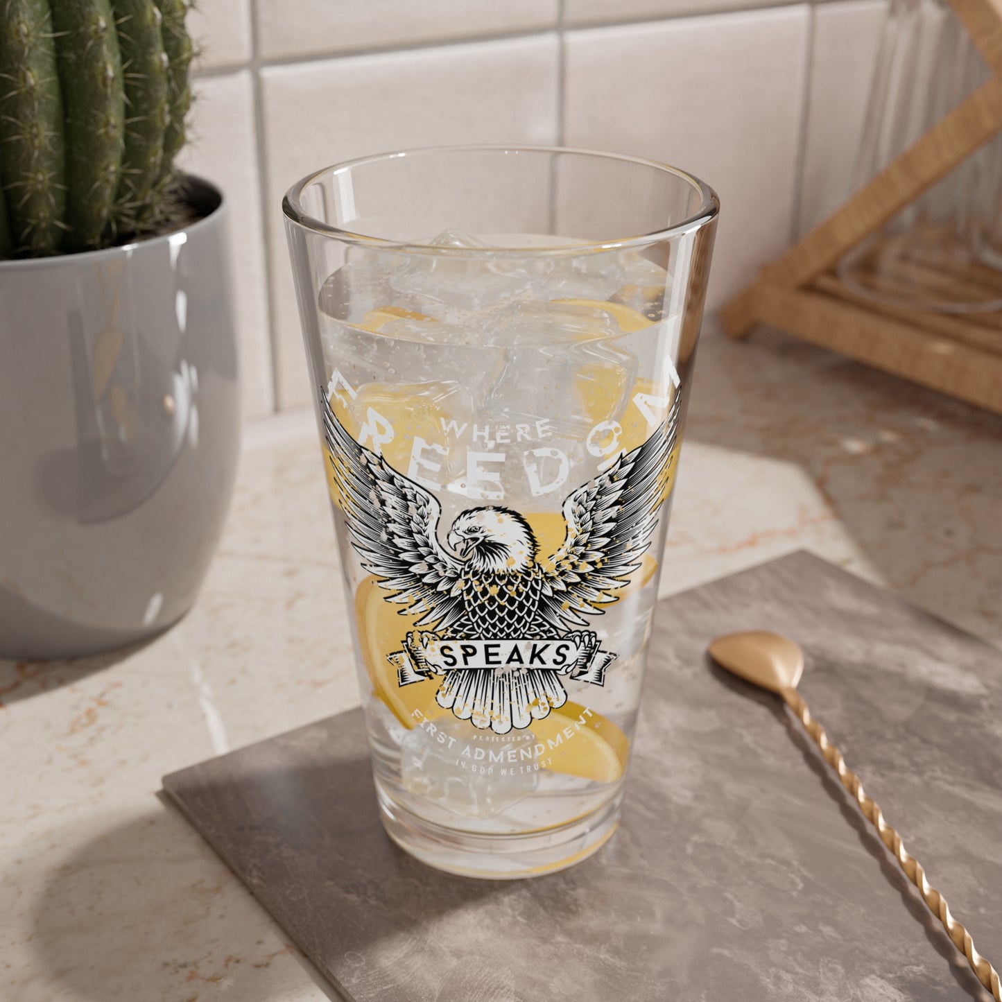 Eagle of Freedom Mixing Glass, 16oz
